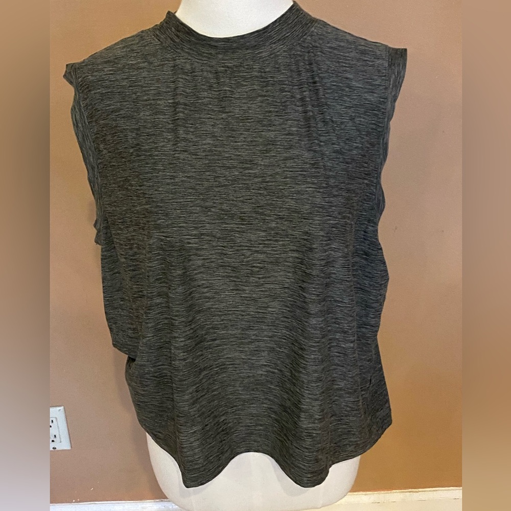 CALIA by Carrie Underwood Charcoal Gray Sleeveless Muscle Tank